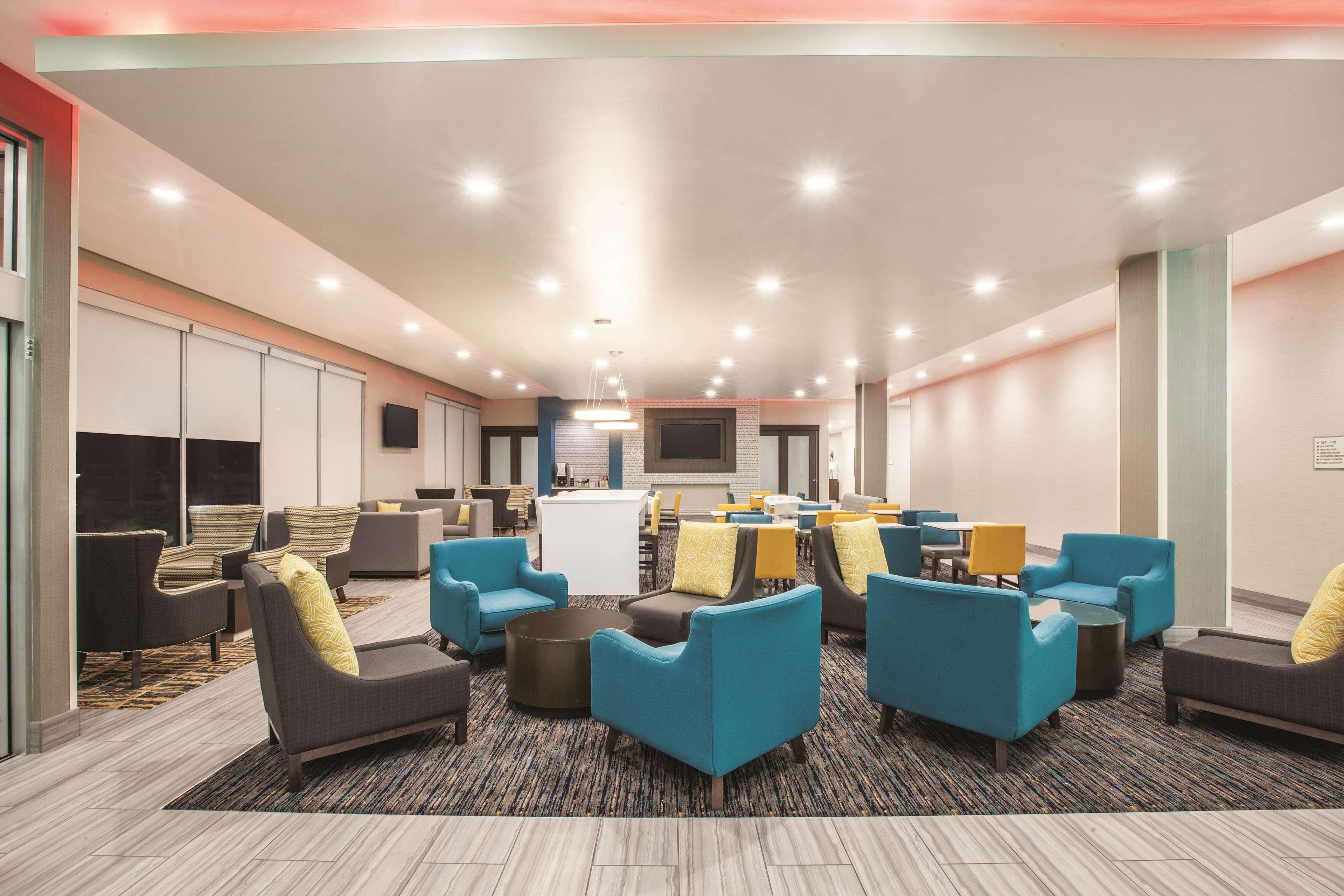 La Quinta By Wyndham Tulsa Broken Arrow Otel Dış mekan fotoğraf