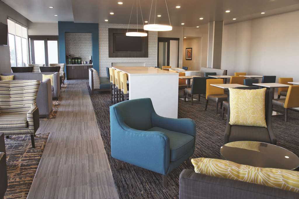 La Quinta By Wyndham Tulsa Broken Arrow Otel Konforlar fotoğraf